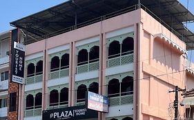 Plaza Tourist Home